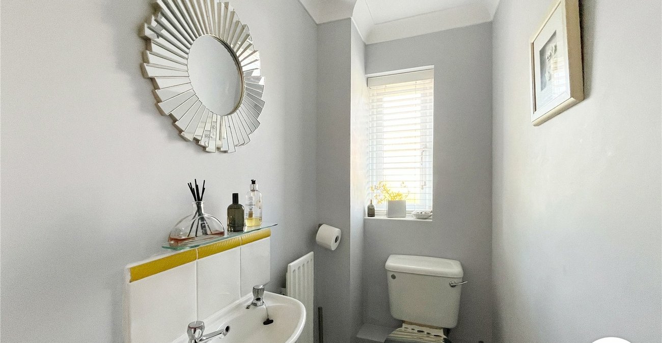 5 bedroom house for sale in Iwade | Robinson Michael & Jackson