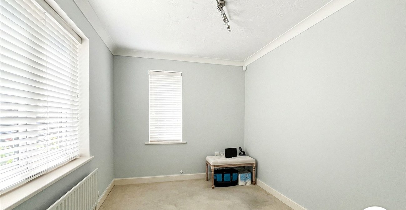 5 bedroom house for sale in Iwade | Robinson Michael & Jackson