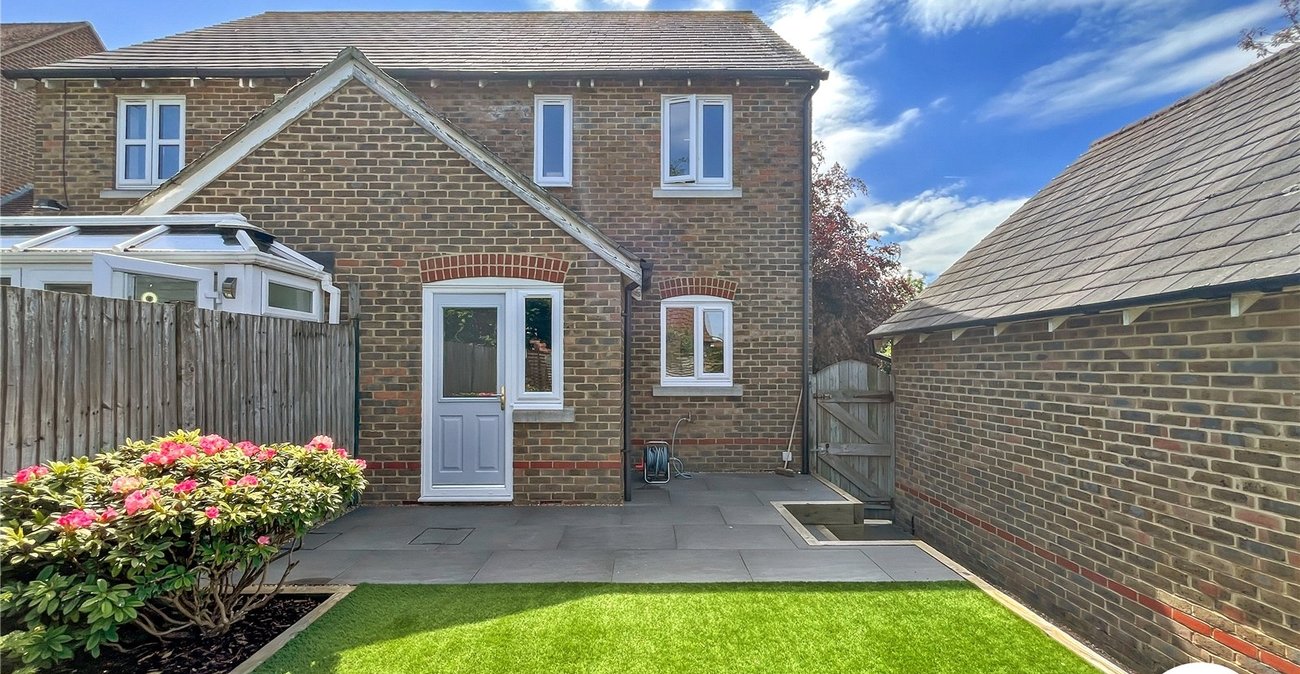 2 bedroom house for sale in Iwade | Robinson Michael & Jackson