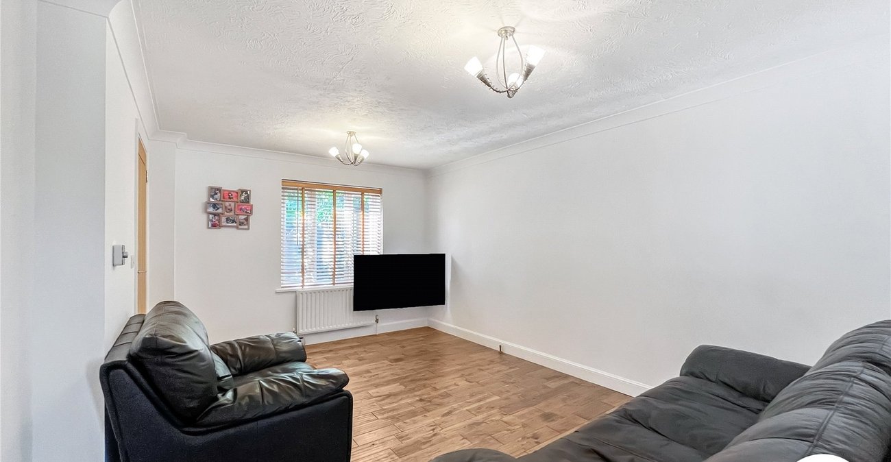 2 bedroom house for sale in Iwade | Robinson Michael & Jackson