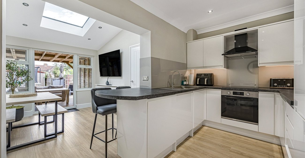 2 bedroom house for sale in Sidcup | Robinson Jackson