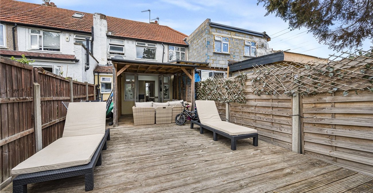 2 bedroom house for sale in Sidcup | Robinson Jackson