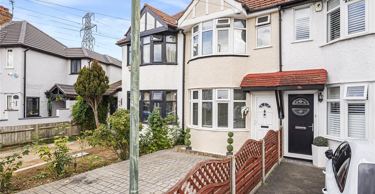 2 bedroom house for sale in Sidcup | Robinson Jackson