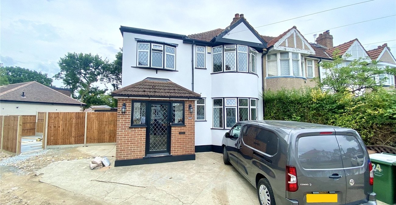 3 bedroom house for sale in Sidcup | Robinson Jackson