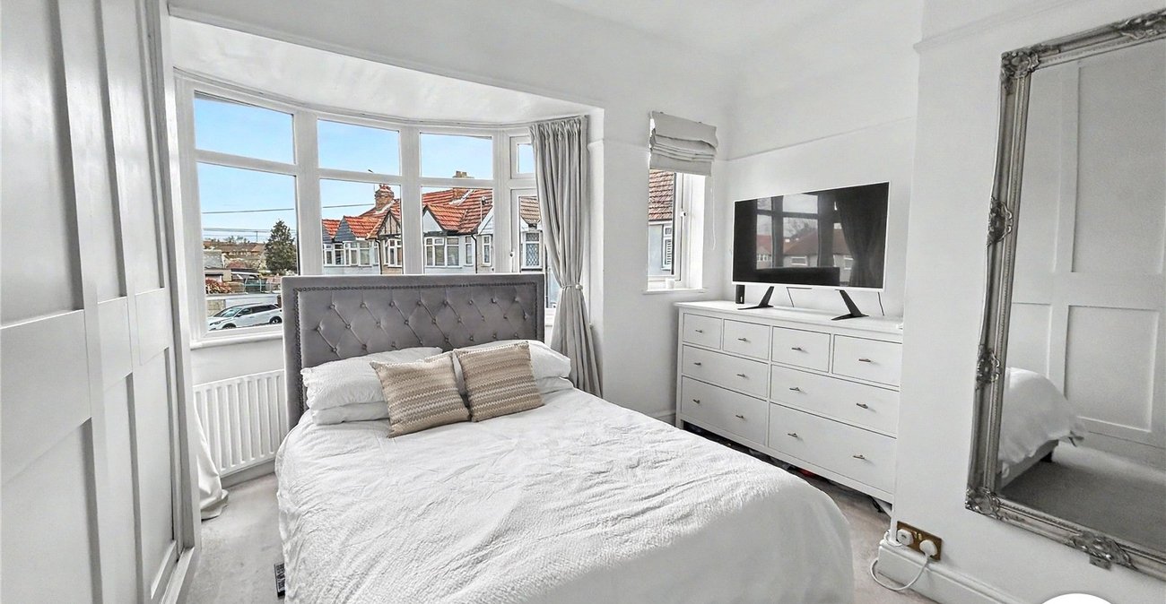 4 bedroom house for sale in Sidcup | Robinson Jackson