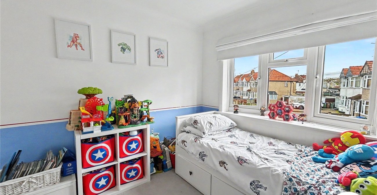 4 bedroom house for sale in Sidcup | Robinson Jackson