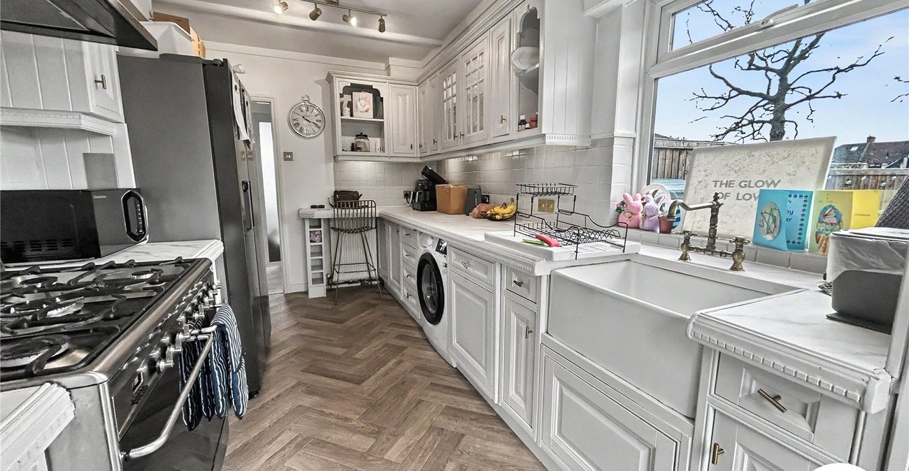 4 bedroom house for sale in Sidcup | Robinson Jackson