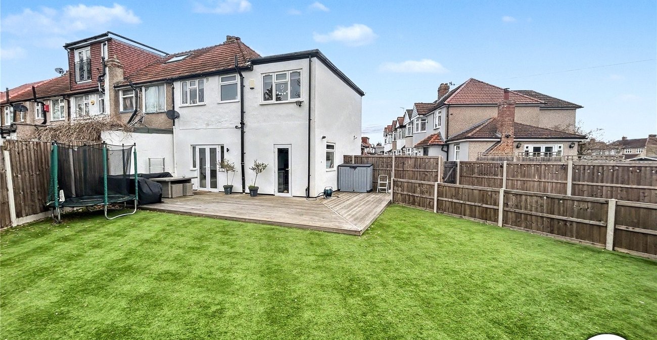 4 bedroom house for sale in Sidcup | Robinson Jackson