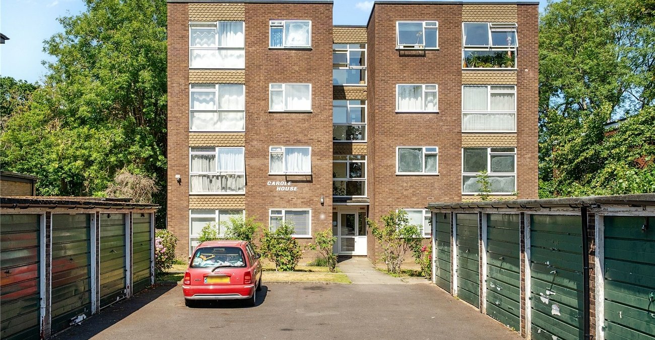 1 bedroom property for sale in  | Robinson Jackson