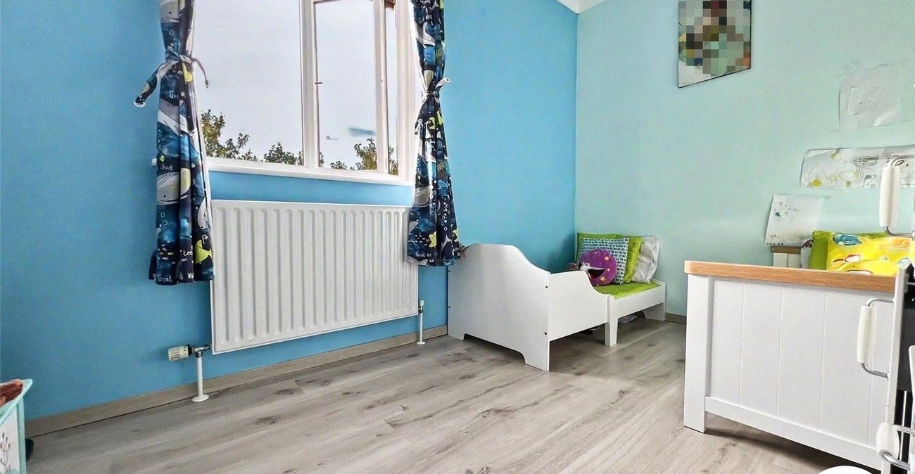 2 bedroom house for sale in White Road | Robinson Michael & Jackson