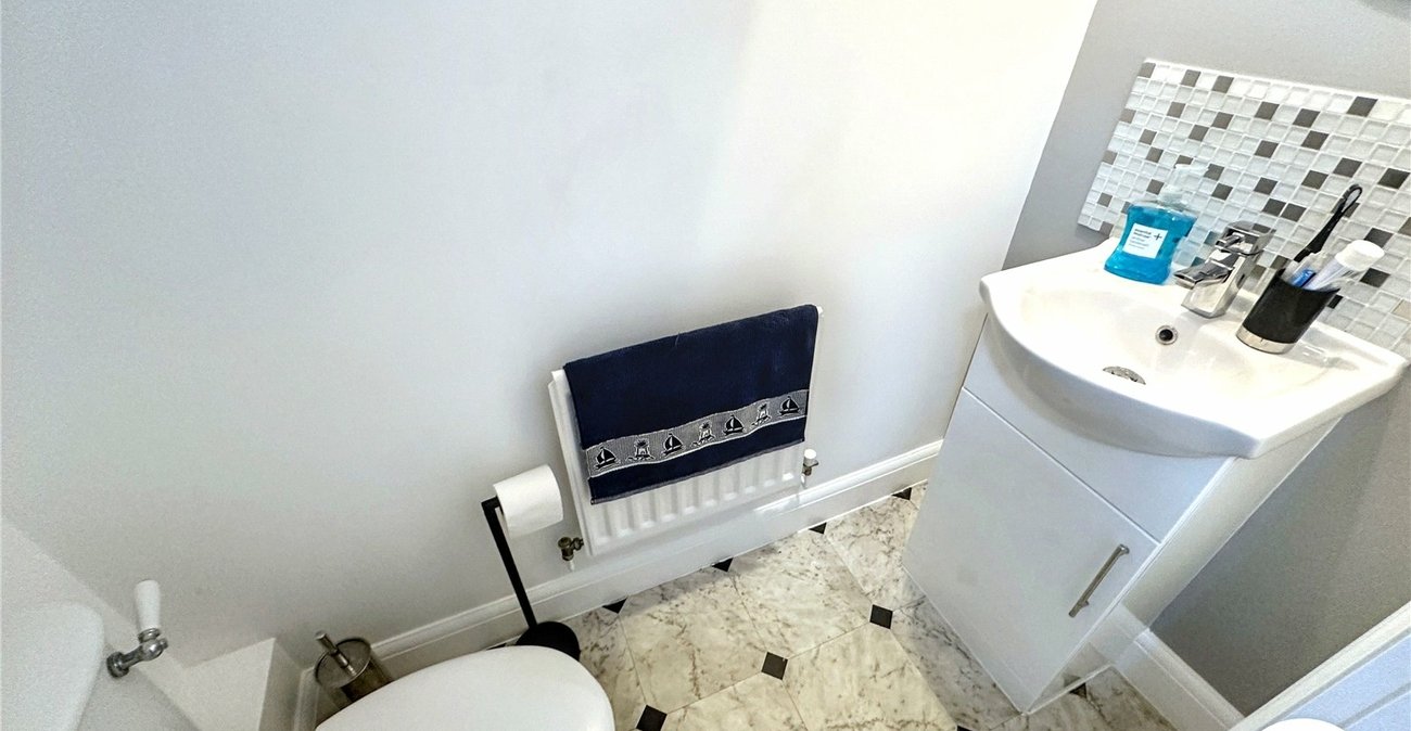 4 bedroom property for sale in Chatham | Robinson Michael & Jackson