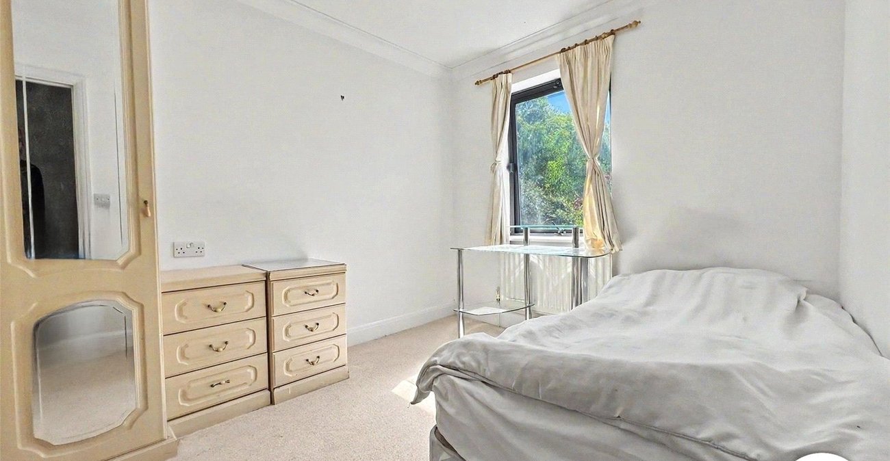 4 bedroom property for sale in Chatham | Robinson Michael & Jackson