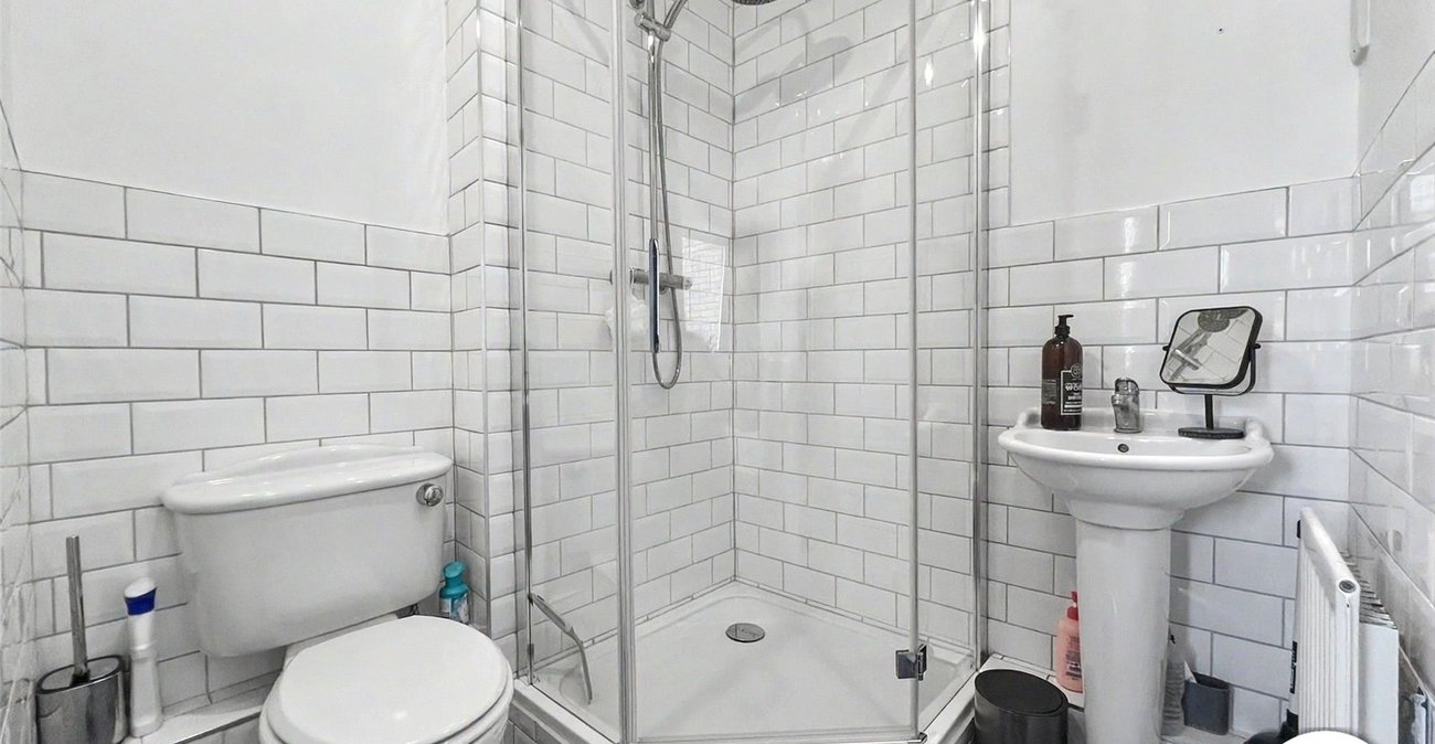 4 bedroom property for sale in Chatham | Robinson Michael & Jackson