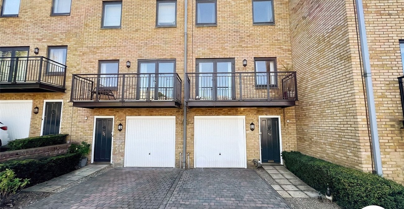 4 bedroom property for sale in Chatham | Robinson Michael & Jackson