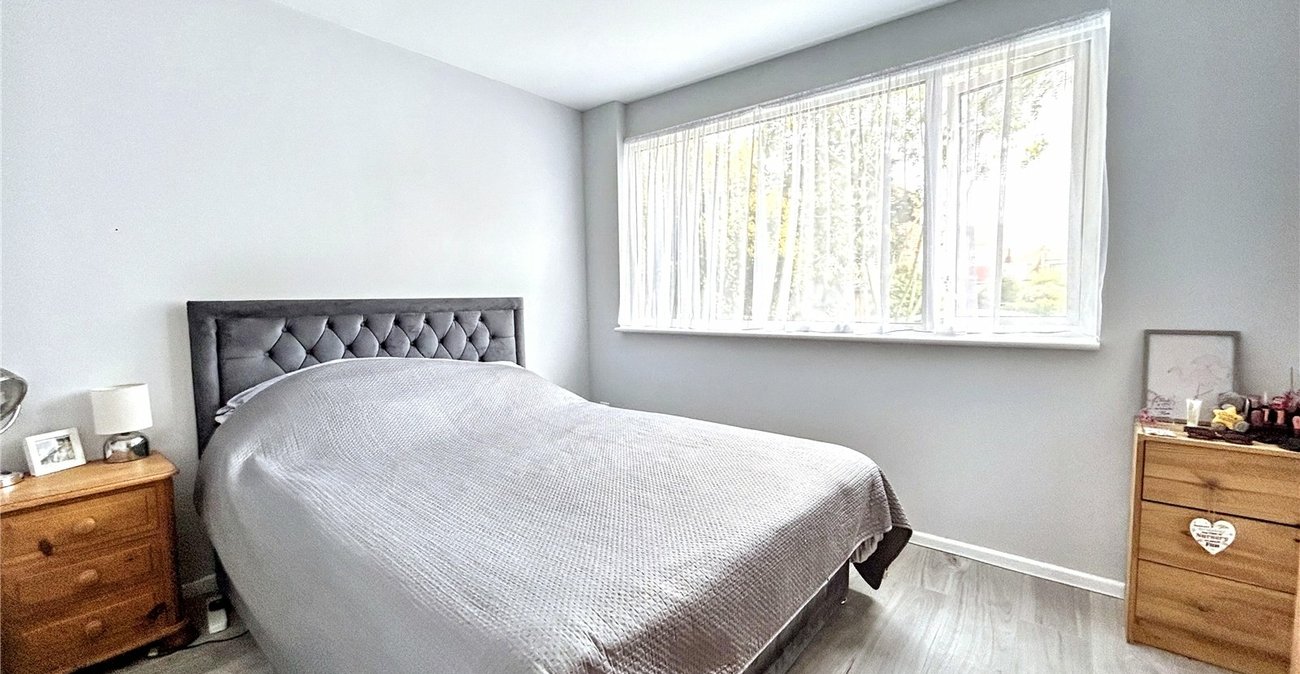 3 bedroom house for sale in Rainham | Robinson Michael & Jackson