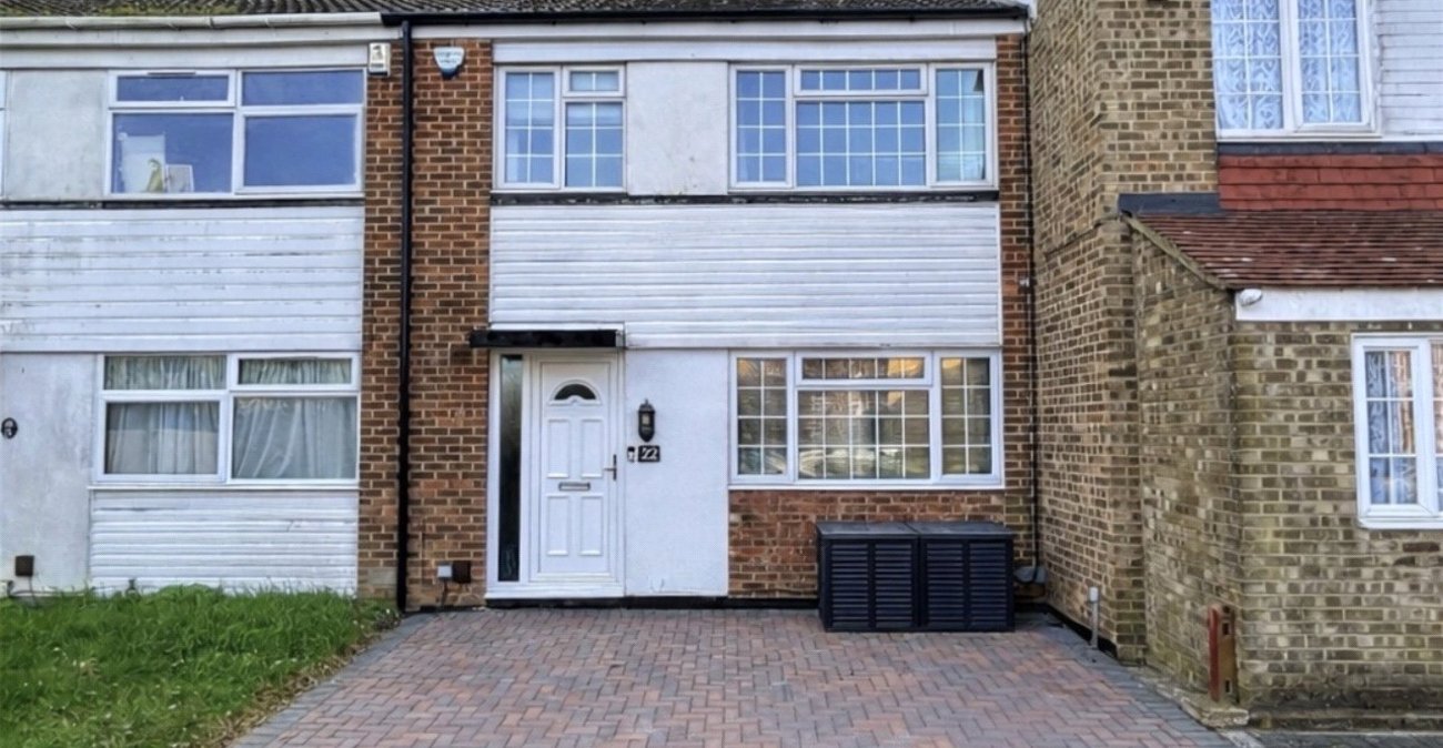 3 bedroom house for sale in Rainham | Robinson Michael & Jackson