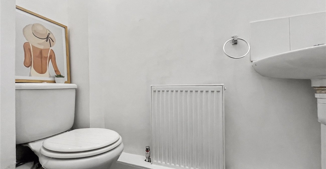 3 bedroom house for sale in Rainham | Robinson Michael & Jackson