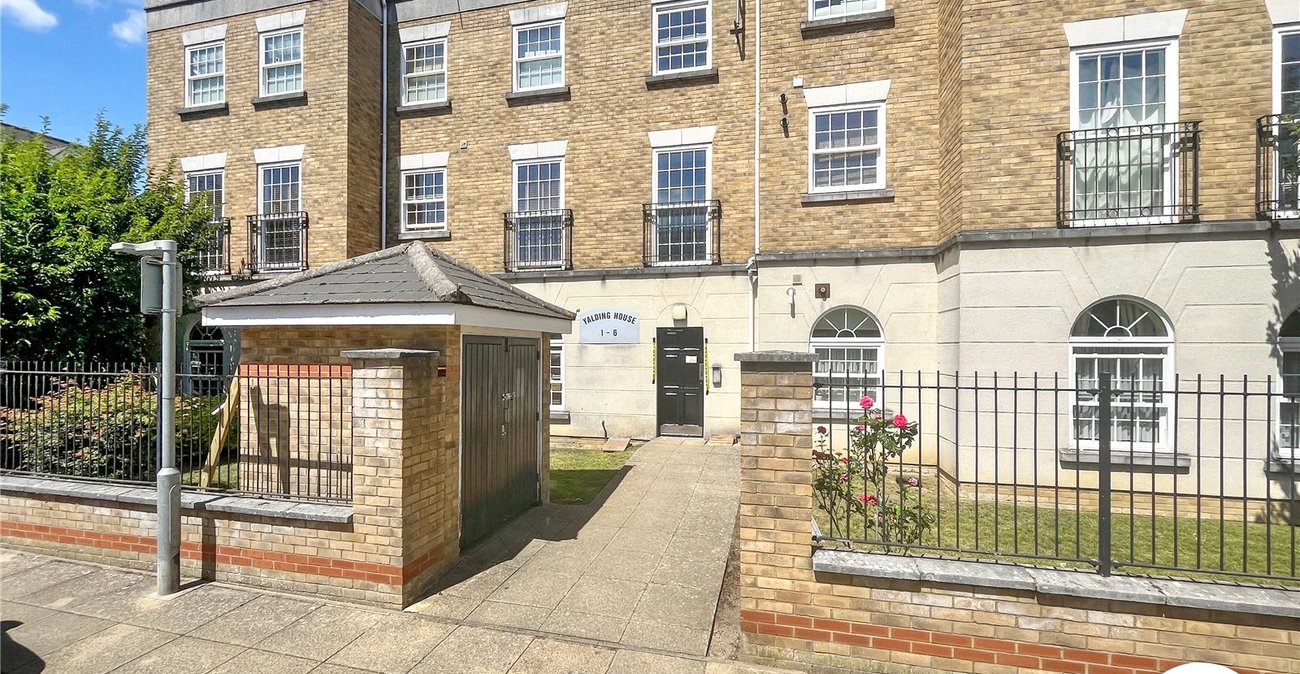 2 bedroom property for sale in Maidstone | Robinson Michael & Jackson