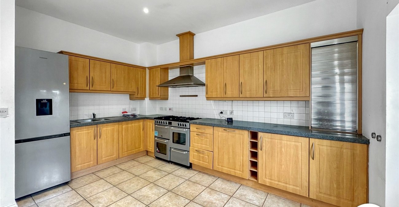 4 bedroom property for sale in Maidstone | Robinson Michael & Jackson