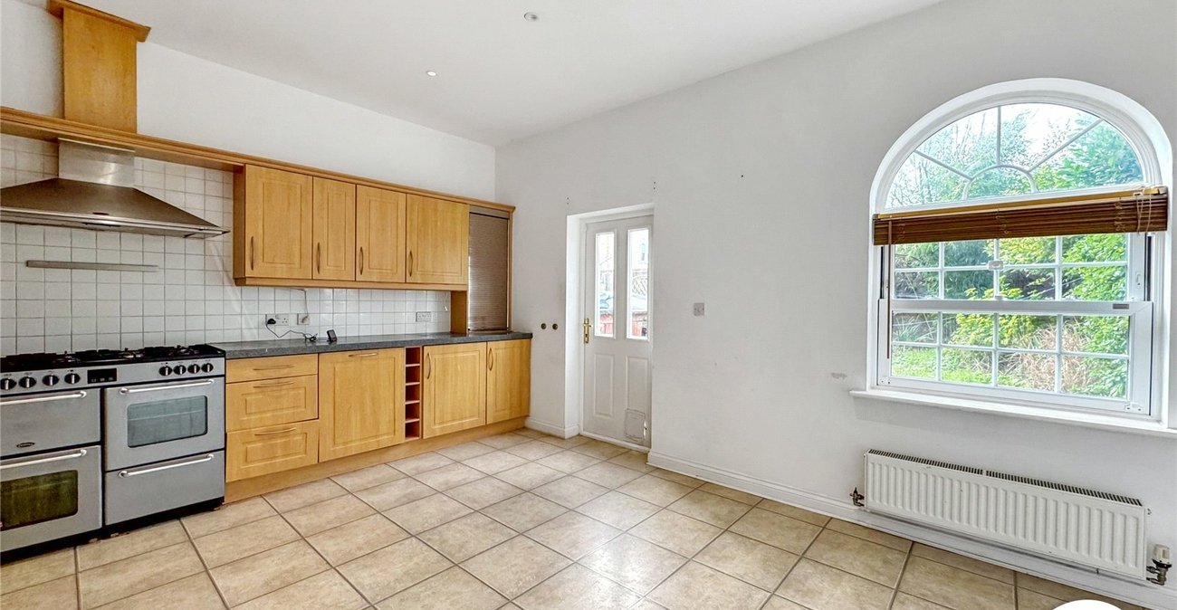 4 bedroom property for sale in Maidstone | Robinson Michael & Jackson