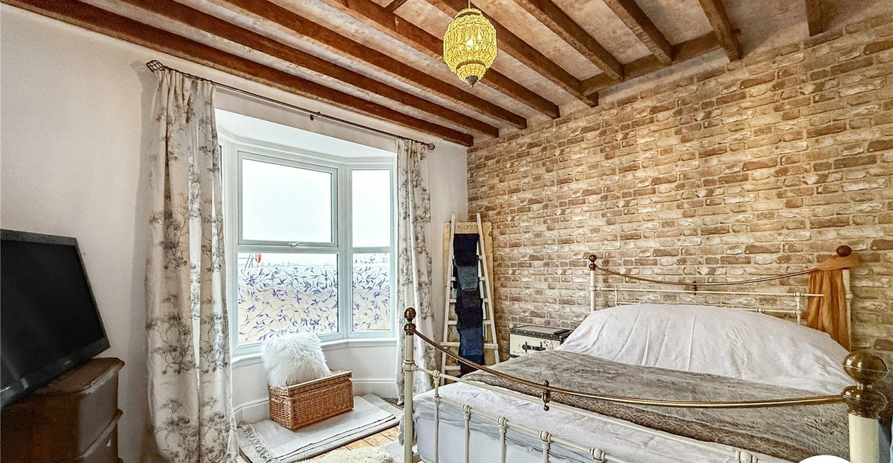 2 bedroom house for sale in Sheerness | Robinson Michael & Jackson