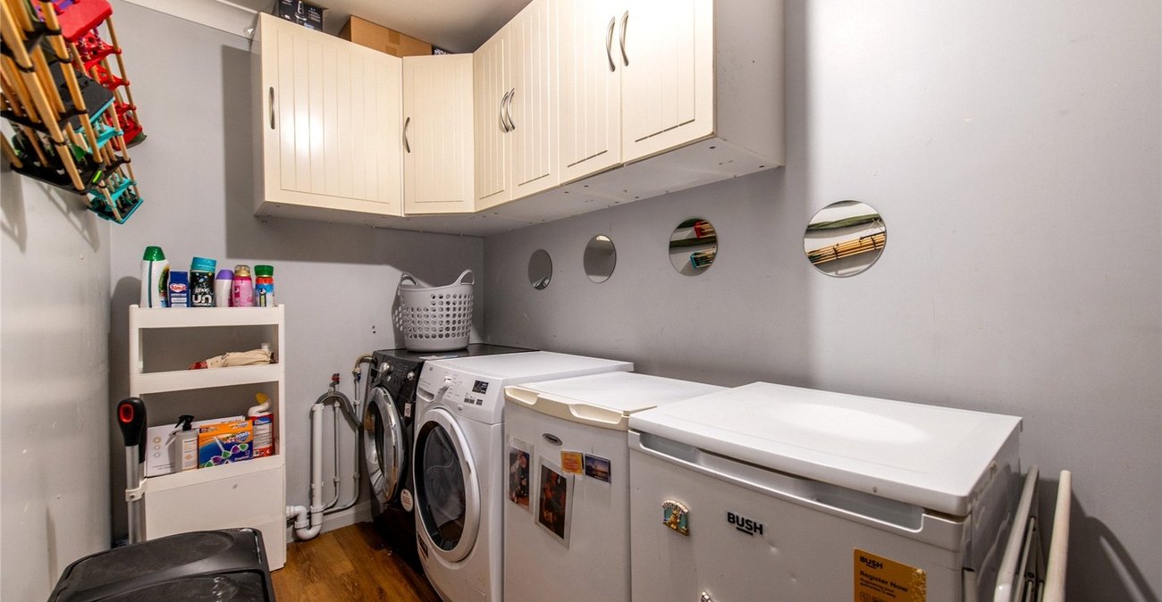 4 bedroom house for sale in Gillingham | Robinson Michael & Jackson