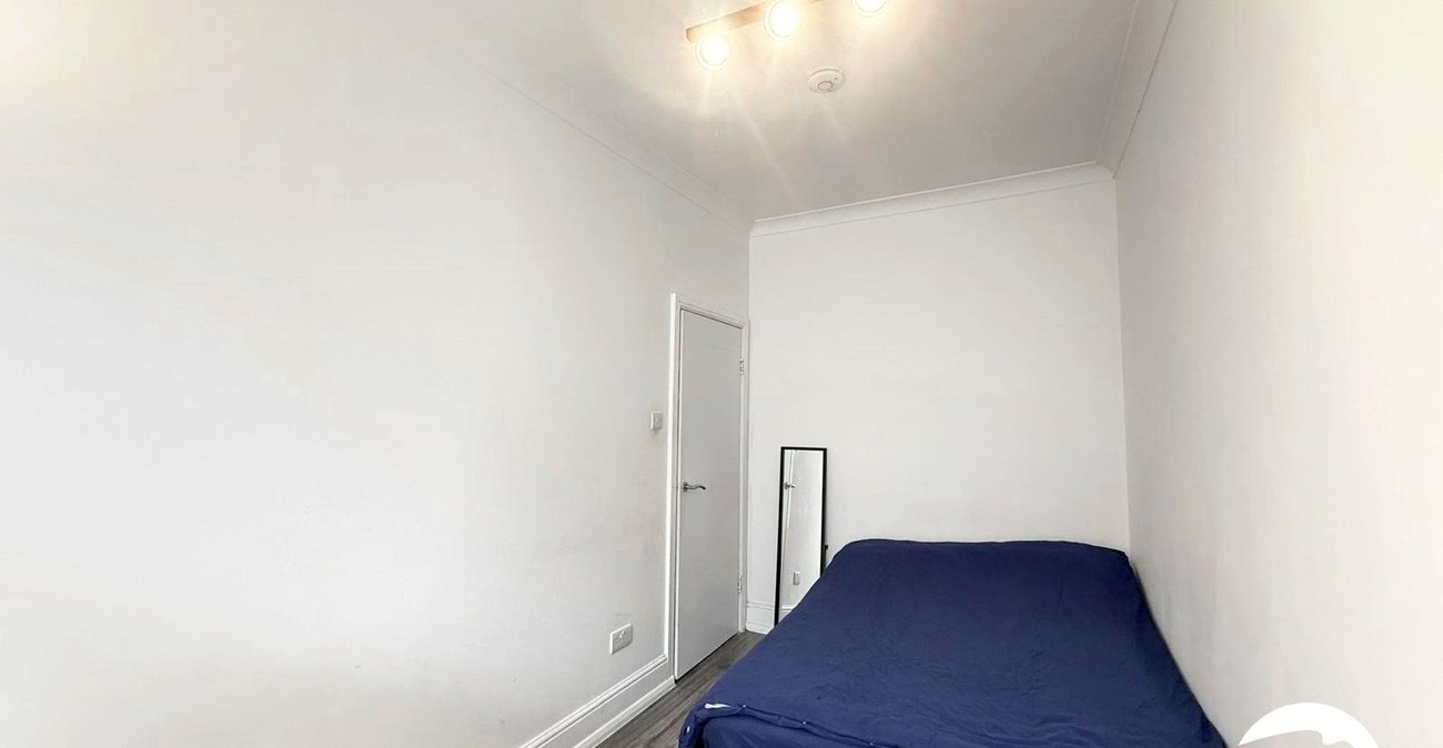 1 bedroom property for sale in Lewisham | Robinson Jackson