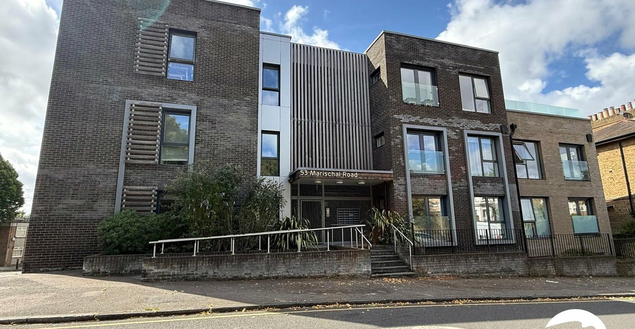 1 bedroom property for sale in London | Robinson Jackson