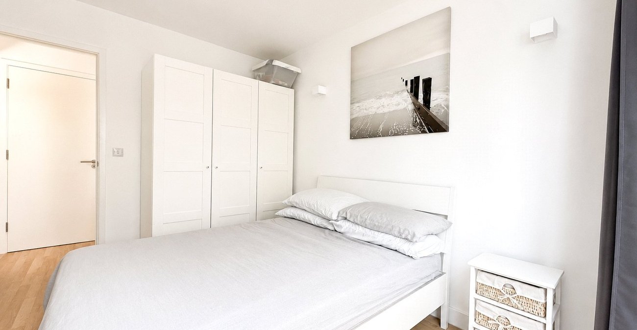 1 bedroom property for sale in London | Robinson Jackson