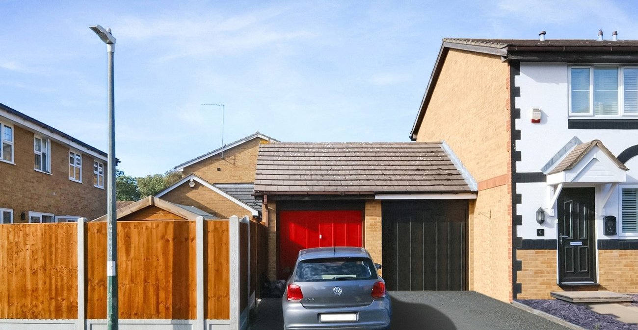 3 bedroom house for sale in Greenhithe | Robinson Jackson