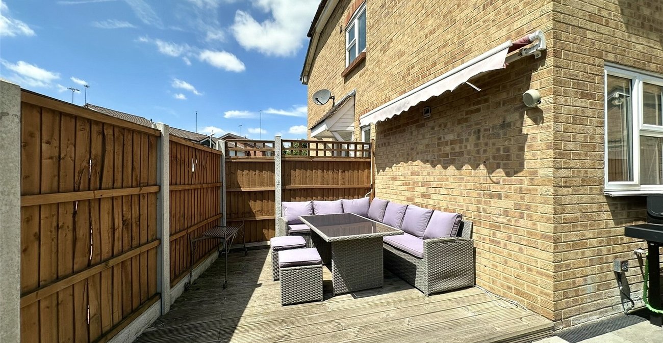 3 bedroom house for sale in Greenhithe | Robinson Jackson