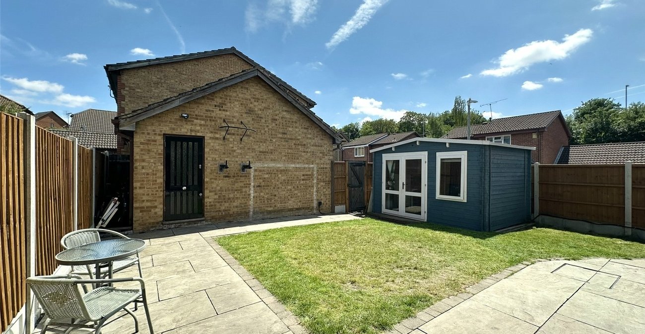 3 bedroom house for sale in Greenhithe | Robinson Jackson