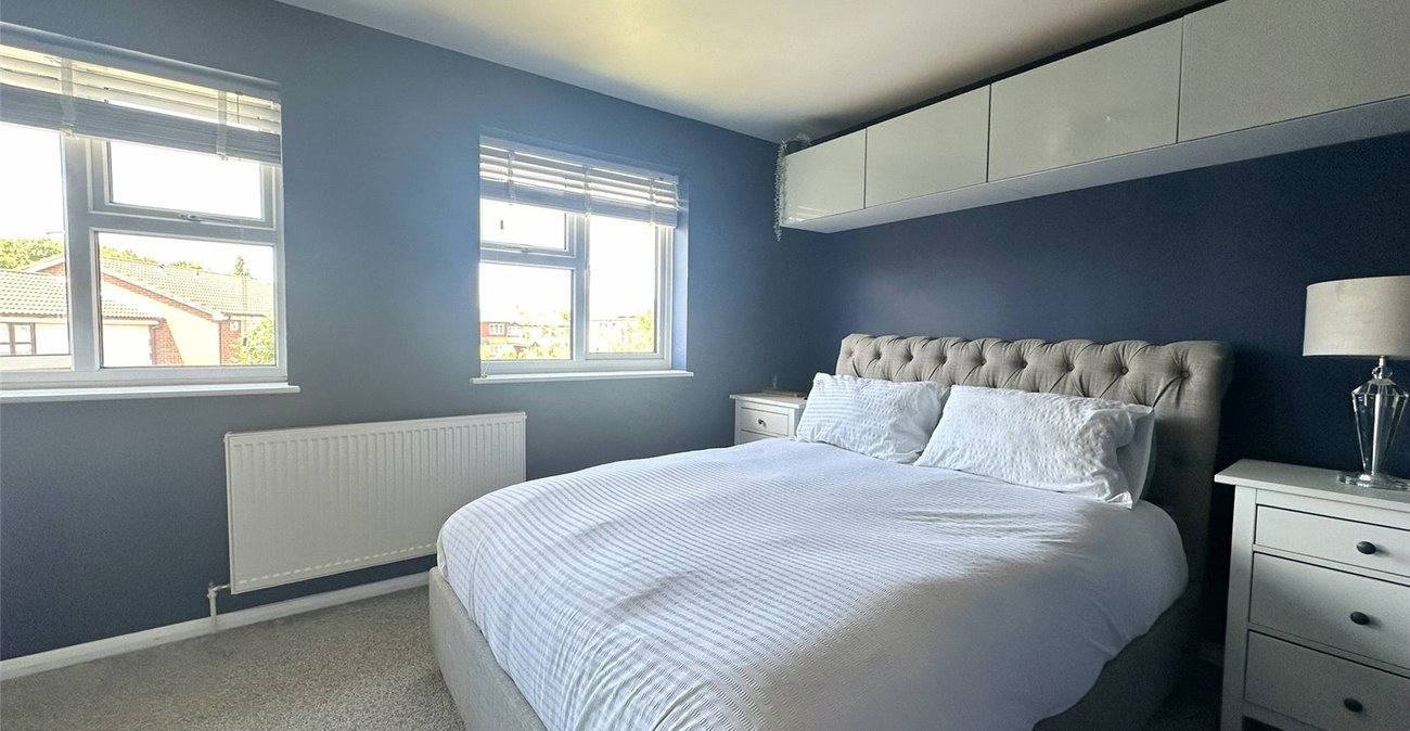 3 bedroom house for sale in Greenhithe | Robinson Jackson