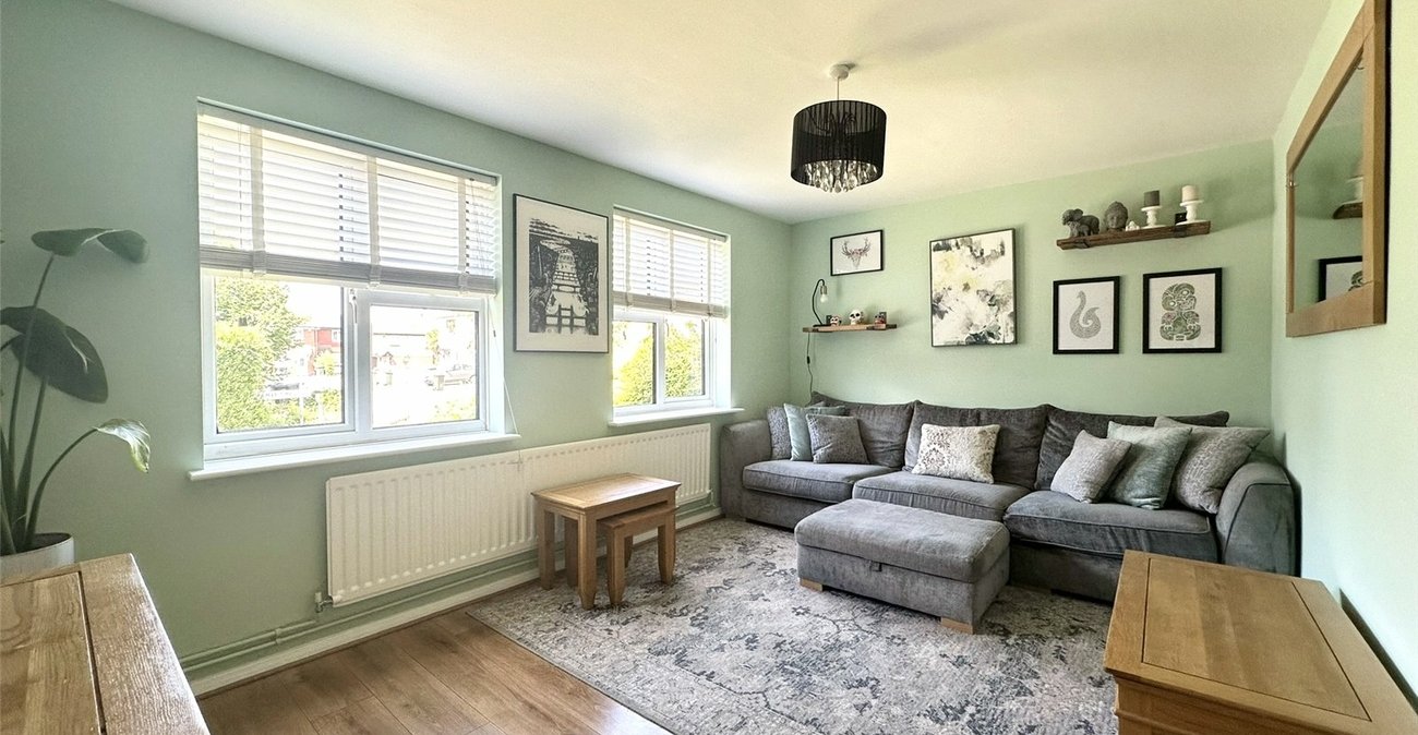 3 bedroom house for sale in Greenhithe | Robinson Jackson