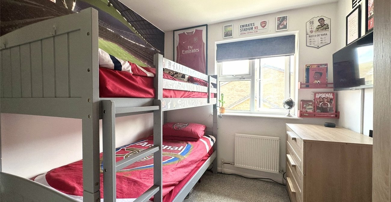 3 bedroom house for sale in Greenhithe | Robinson Jackson