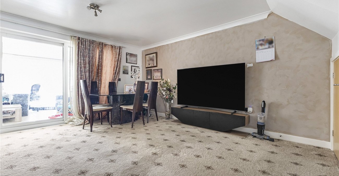 3 bedroom house for sale in Gravesend | Robinson Michael & Jackson