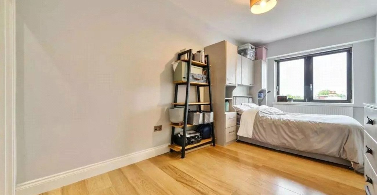 2 bedroom property for sale in Bexleyheath | Robinson Jackson