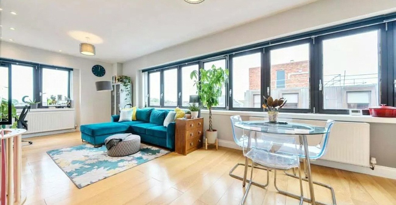 2 bedroom property for sale in Bexleyheath | Robinson Jackson