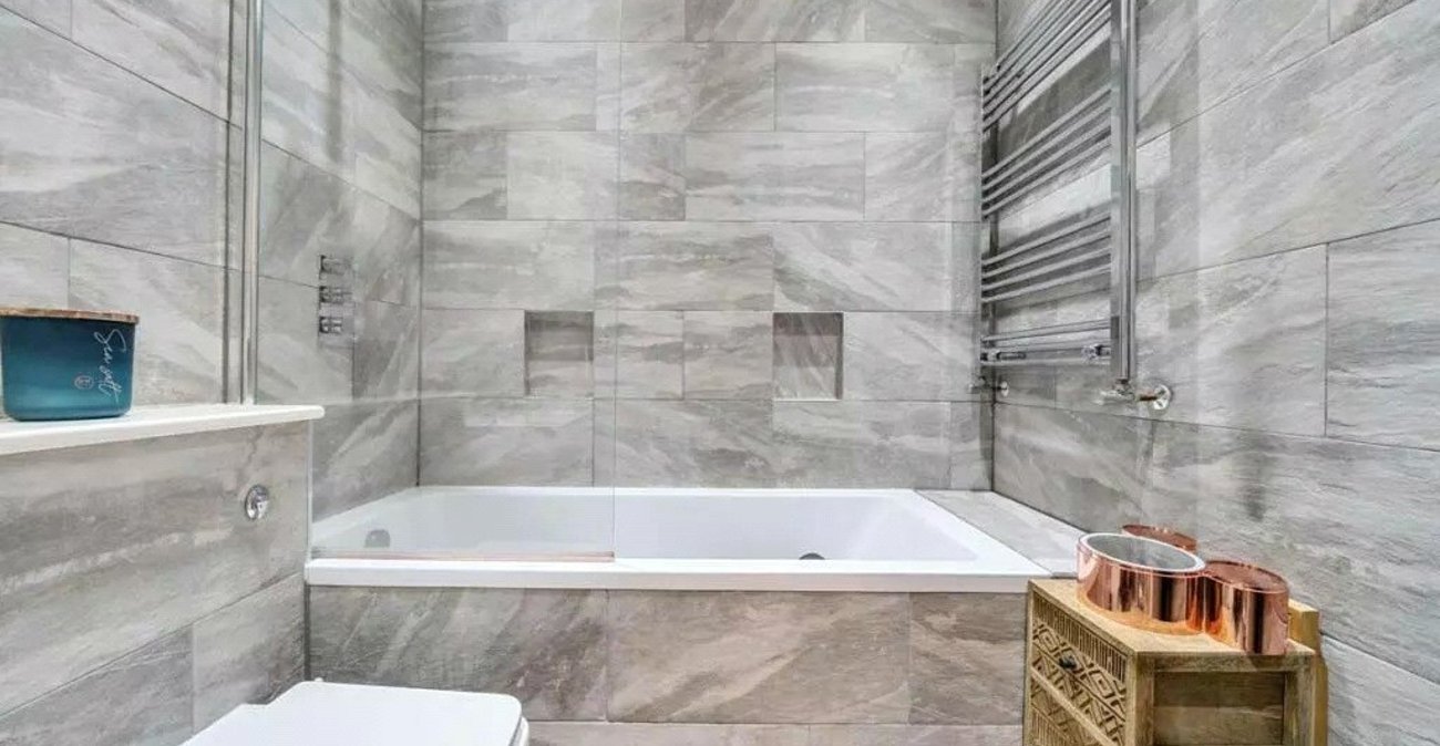 2 bedroom property for sale in Bexleyheath | Robinson Jackson