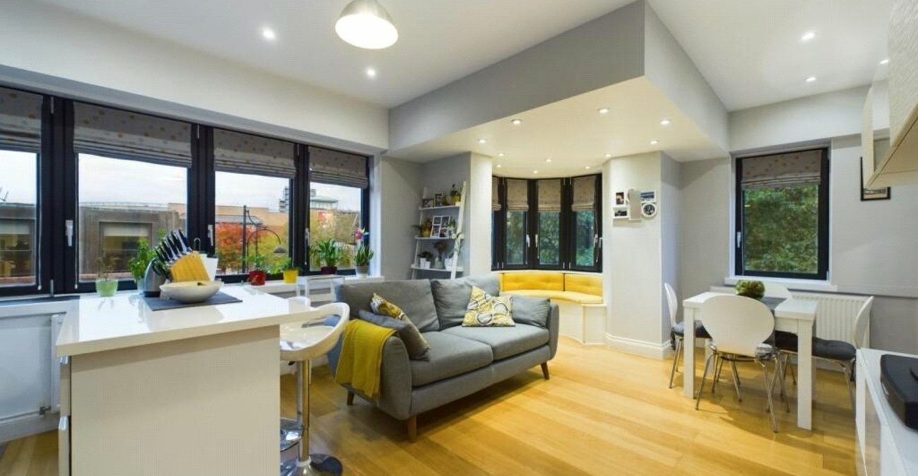 2 bedroom property for sale in Bexleyheath | Robinson Jackson