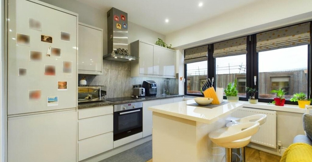 2 bedroom property for sale in Bexleyheath | Robinson Jackson