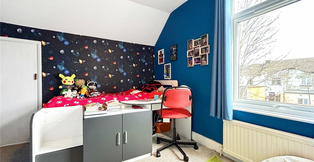 4 bedroom property for sale in Gillingham | Robinson Michael & Jackson