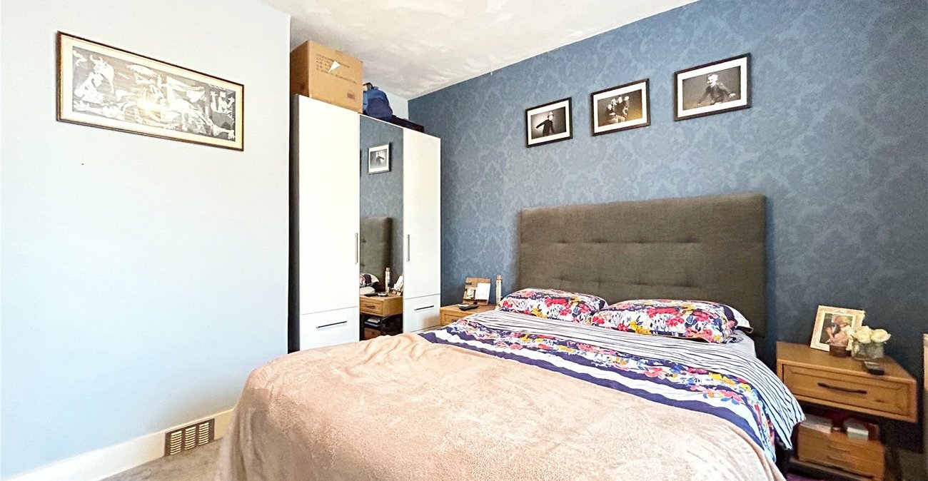 4 bedroom property for sale in Gillingham | Robinson Michael & Jackson