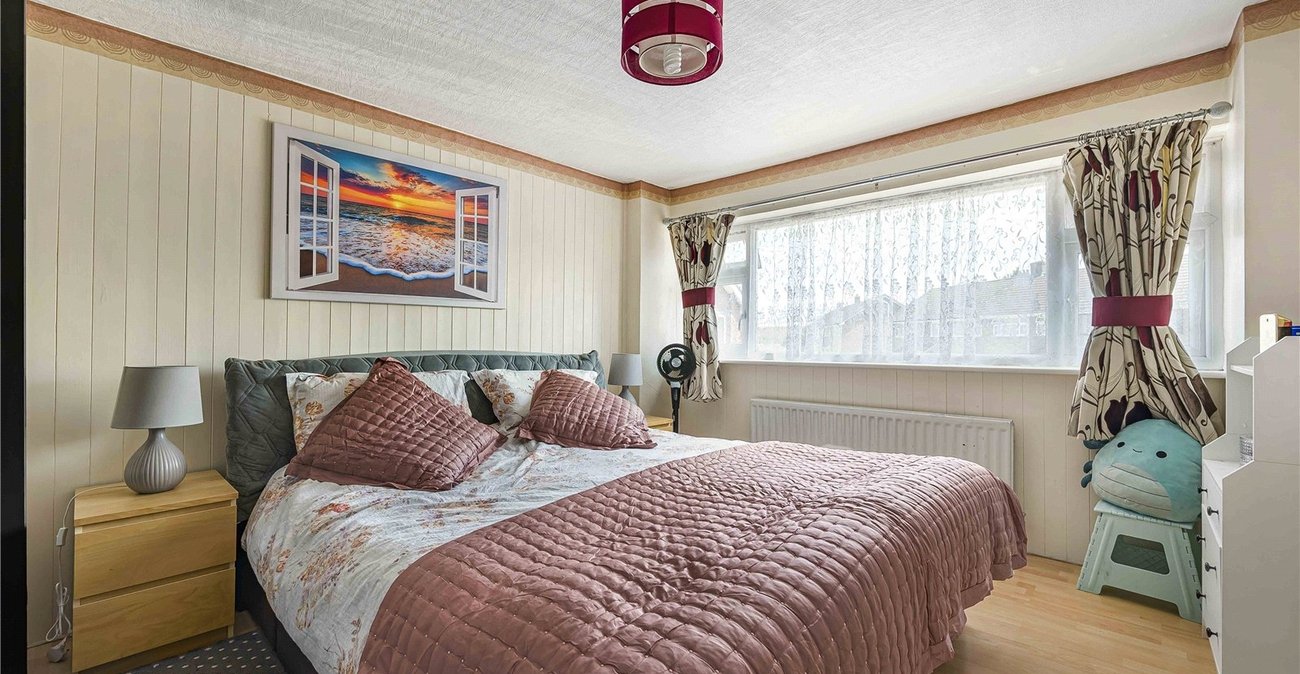 3 bedroom house for sale in Gravesend | Robinson Michael & Jackson