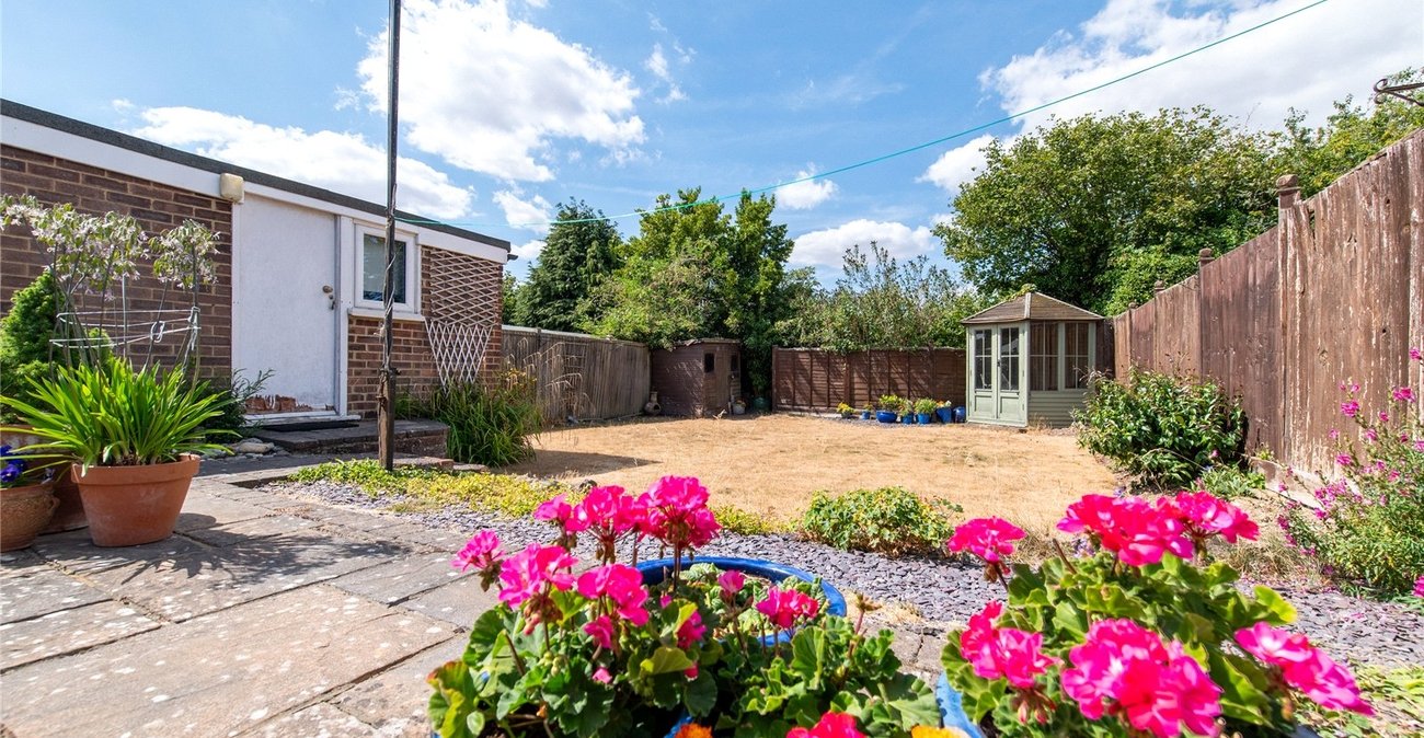 3 bedroom bungalow for sale in Gravesend | Robinson Michael & Jackson