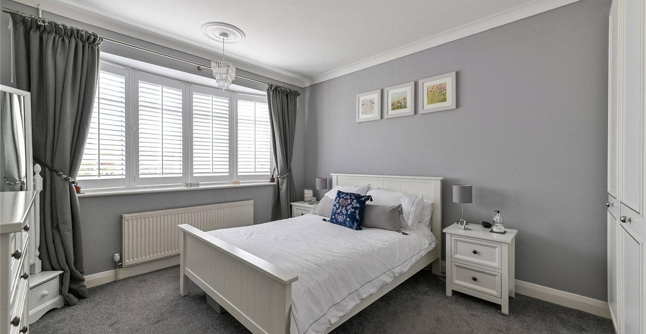3 bedroom bungalow for sale in Gravesend | Robinson Michael & Jackson