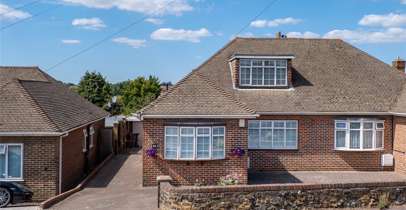 3 bedroom bungalow for sale in Gravesend | Robinson Michael & Jackson