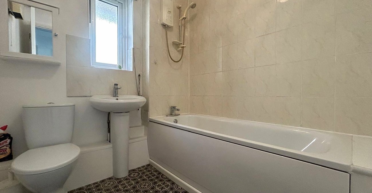 1 bedroom property for sale in Catford | Robinson Jackson