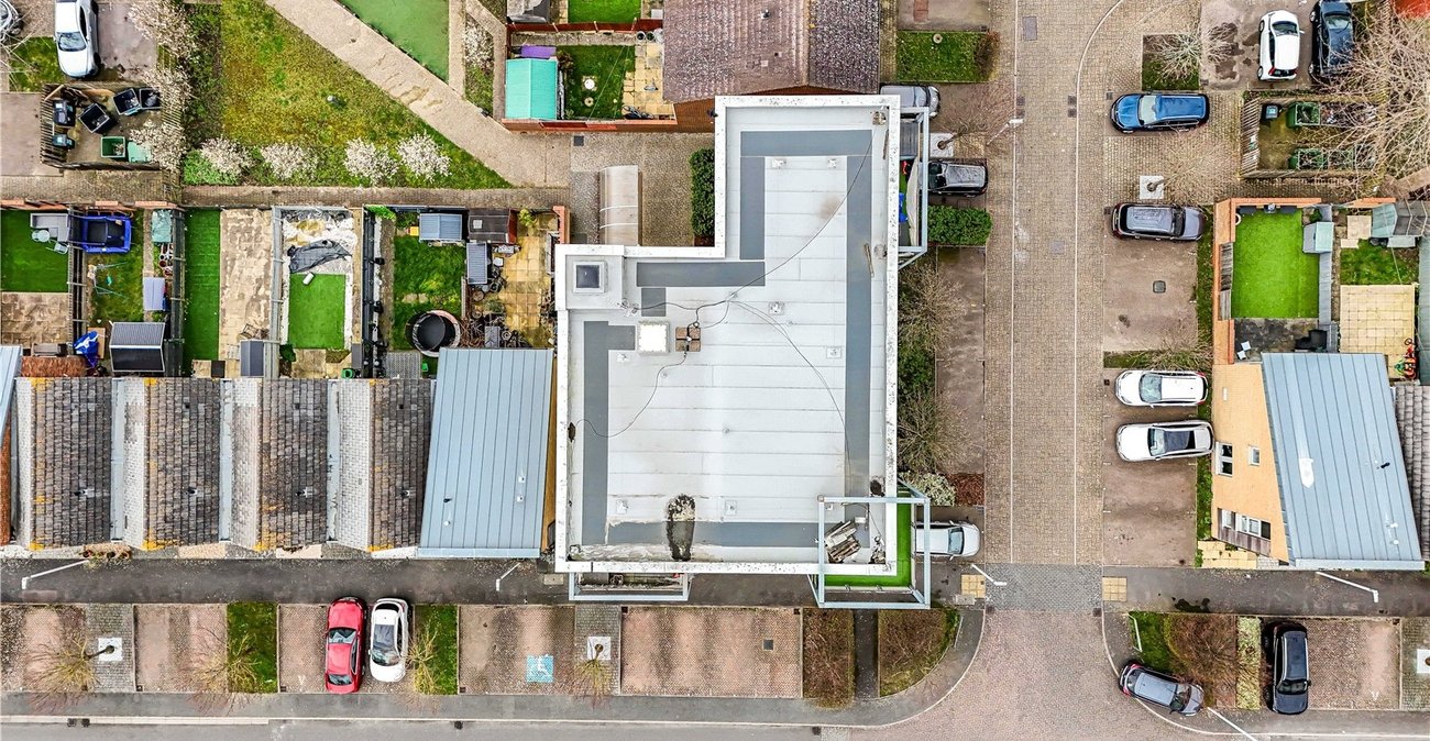 2 bedroom property for sale in Dartford | Robinson Jackson