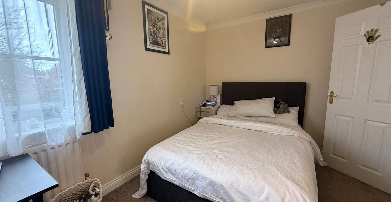 4 bedroom house for sale in Gravesend | Robinson Michael & Jackson